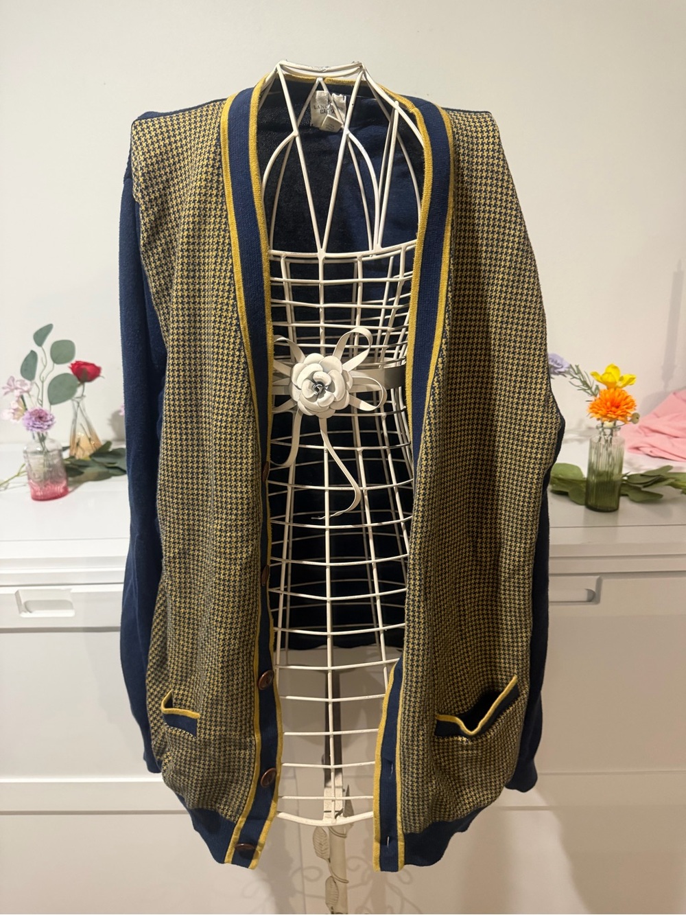 VINTAGE Women’s Lands' End Canvas Blue and Yellow Houndstooth Cardigan Vest